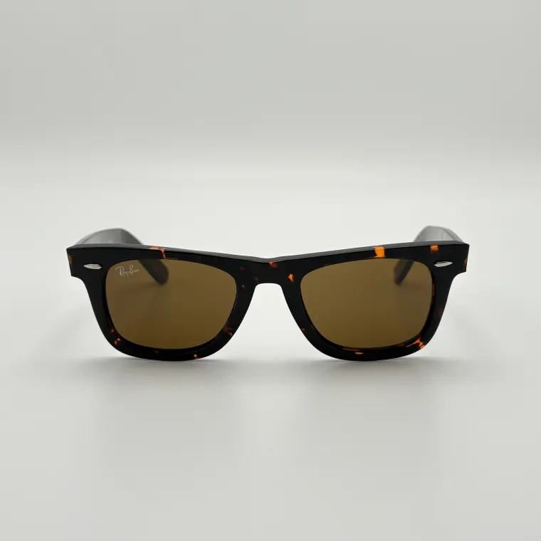 RayBan Wayfarer