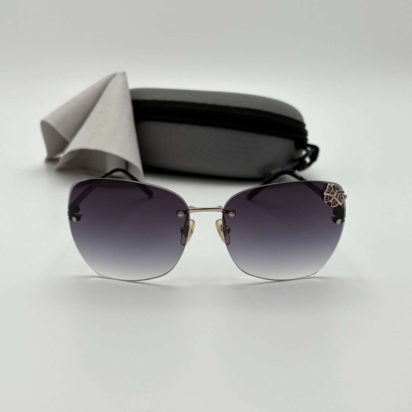GUCCI 4217S