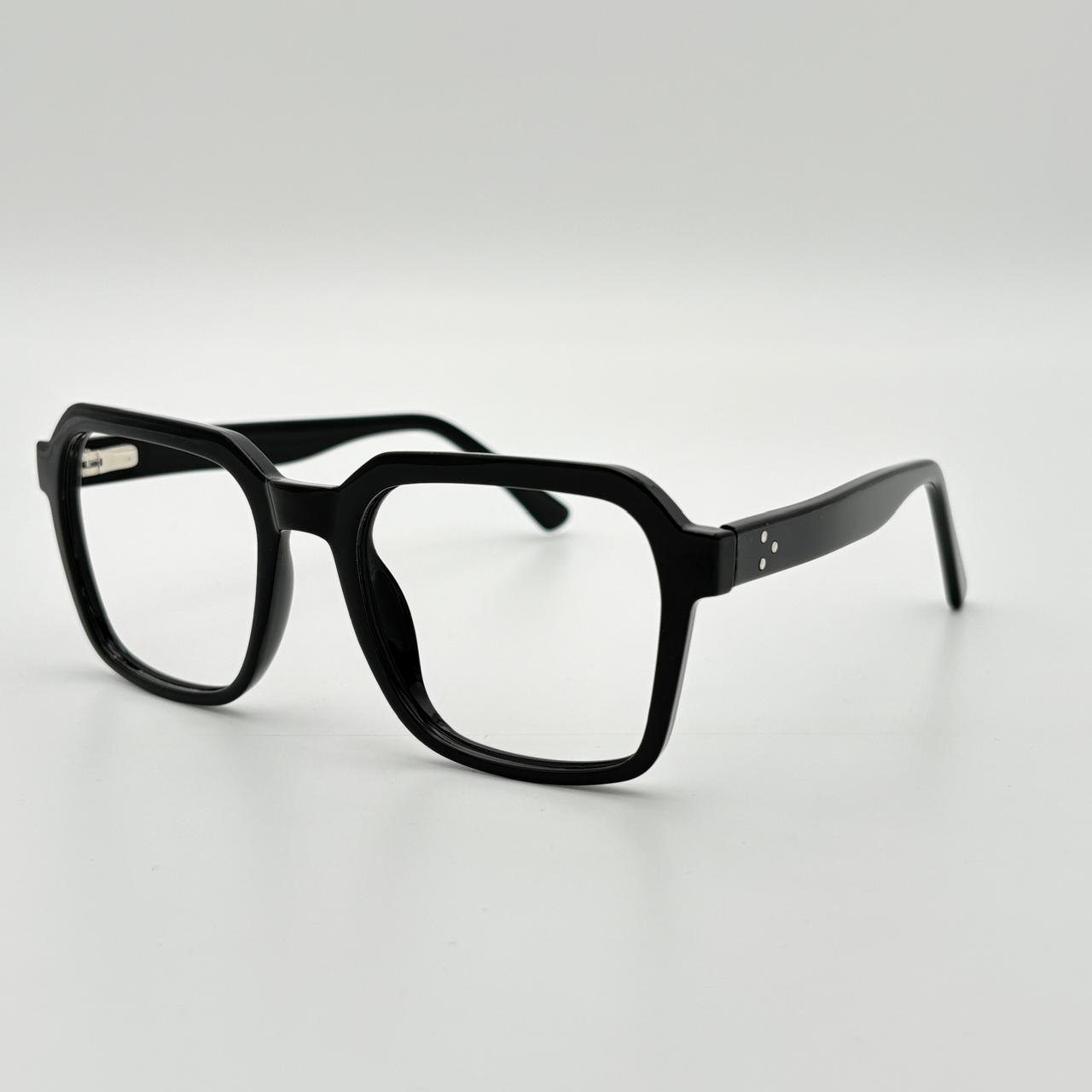 Urban Edge in Black