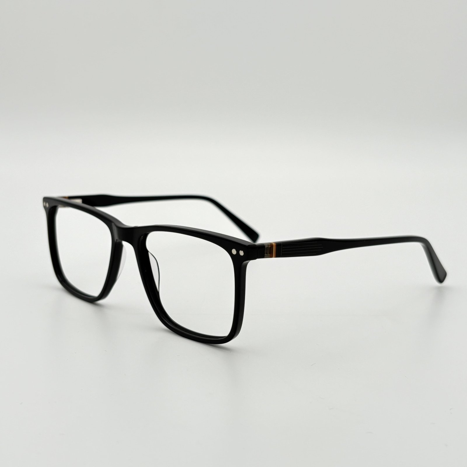 Refined Eyeglasses in custom