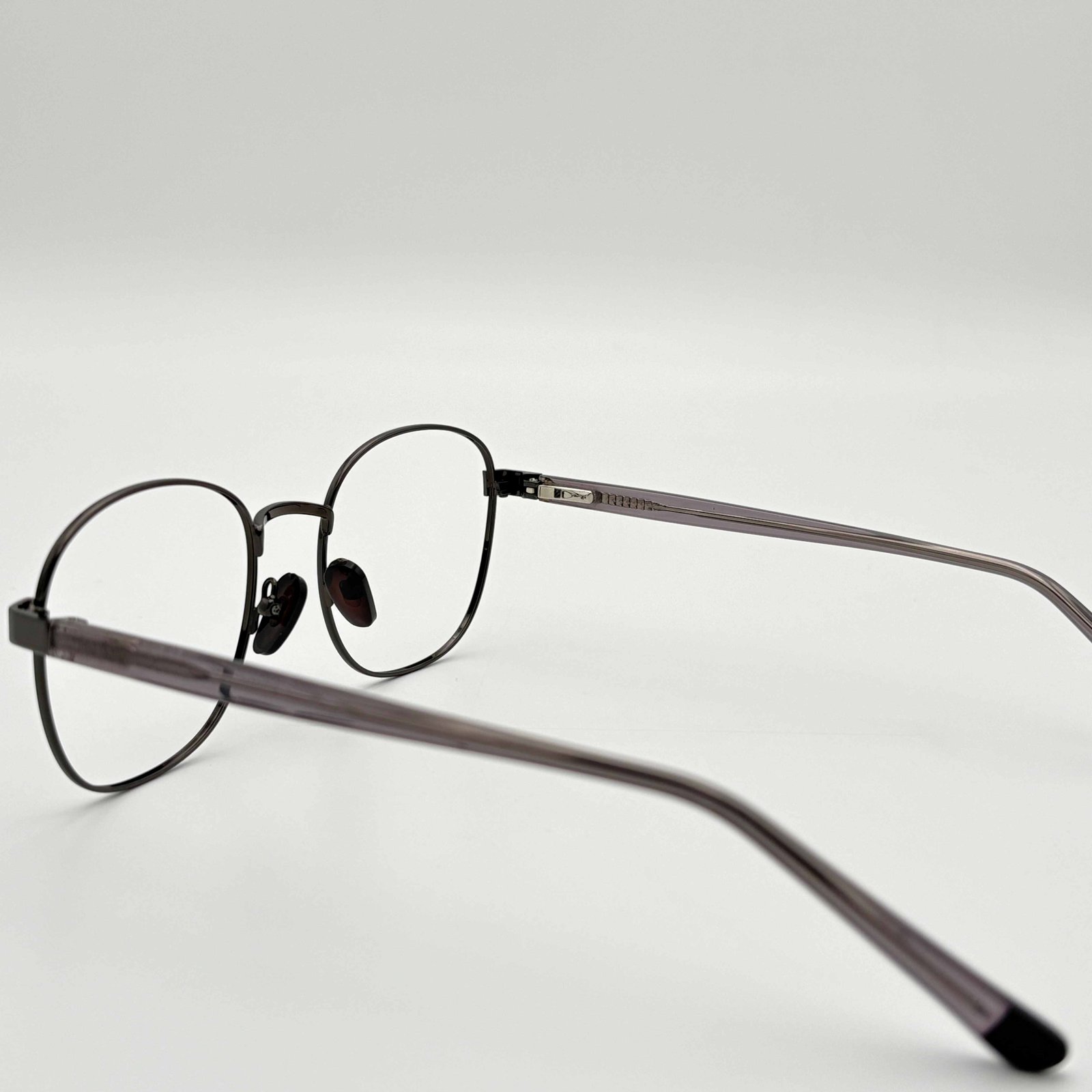 Delvin Eyewear in custom